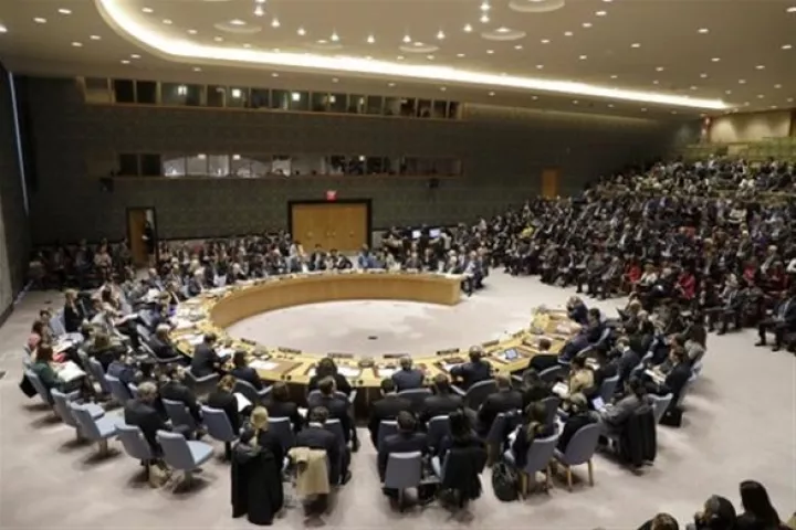 ΟΗΕ: Ψήφισμα καλεί για μια «διαρκή κατάπαυση του πυρός» στη Λιβύη
