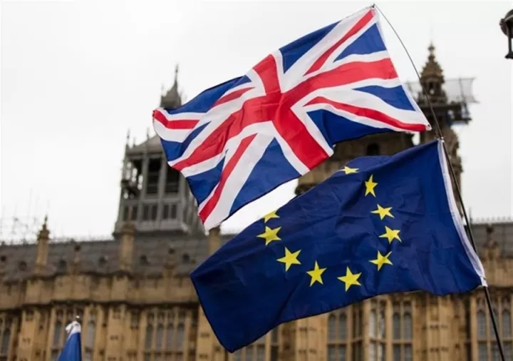 Η Βουλή των Λόρδων καταψήφισε το νομοσχέδιο για Brexit - Συνεχίζονται οι συζητήσεις με την ΕΕ