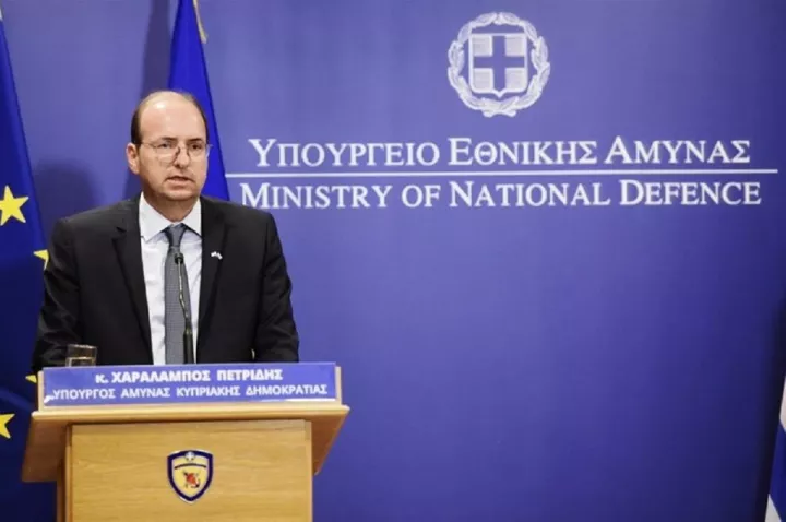 Κύπρος - Υπουργός Άμυνας: Υπέρτατος στόχος μας παραμένει η επίλυση του κυπριακού προβλήματος με διπλωματικά μέσα