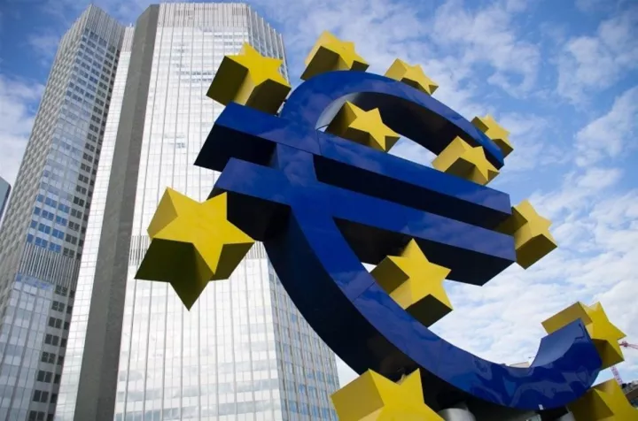 Ευρωζώνη: Αρνητικός πληθωρισμός για πρώτη φορά από το 2016 - Στο 7,9% η ανεργία