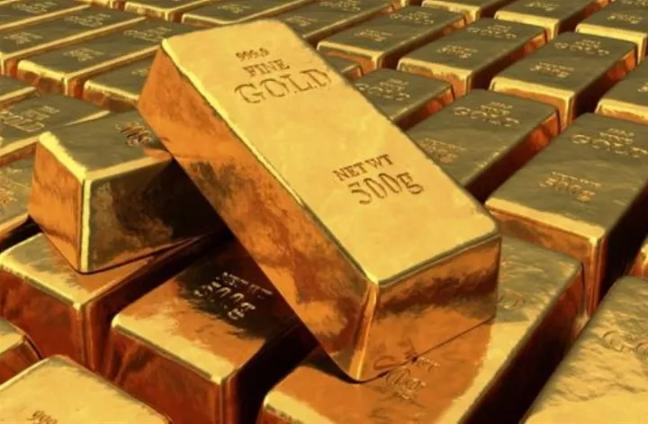 Απώλειες 4,5% για τον χρυσό