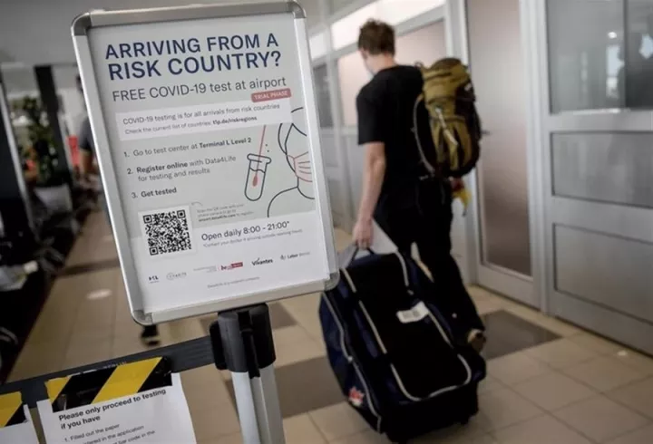 Γερμανία: Προς κατάργηση τα τεστ κορονοϊού για όσους επιστρέφουν από εξωτερικό