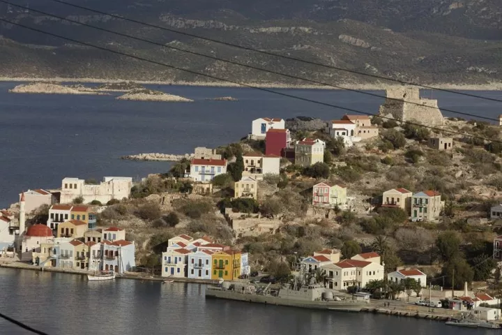 Να υιοθετηθεί σε όλη τη Μεσόγειο το μοντέλο των ελληνικών covid-free νησιών