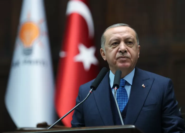 DW: O Ερντογάν υπόσχεται «νέα εποχή στην οικονομία»