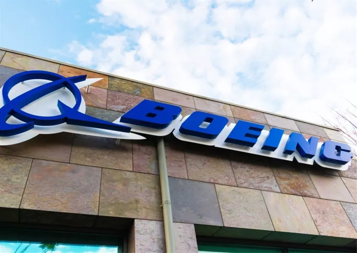 Boeing: Ετήσιες απώλειες ρεκόρ, περαιτέρω καθυστέρηση του 777Χ