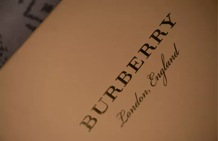 Burberry: Υποχώρησαν οι πωλήσεις στο τρίτο τρίμηνο