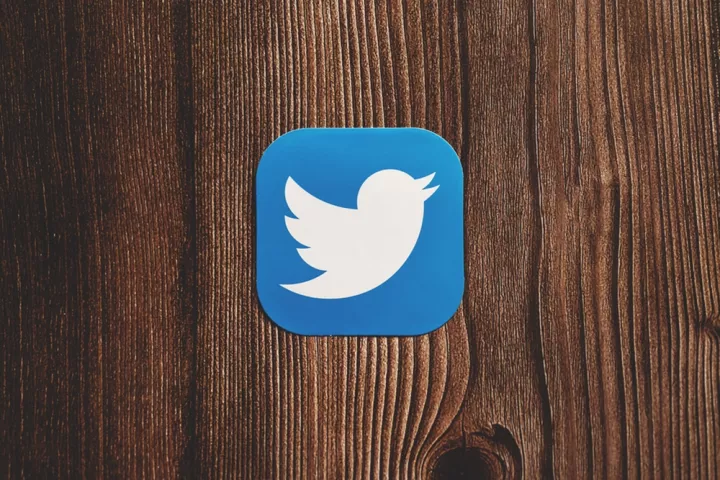 Το Twitter εξαγόρασε την startup Scroll