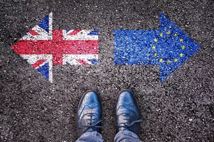 Βρετανία: Αν δεν αλλάξει στάση η ΕΕ δεν έχουν νόημα οι συνομιλίες για το Brexit