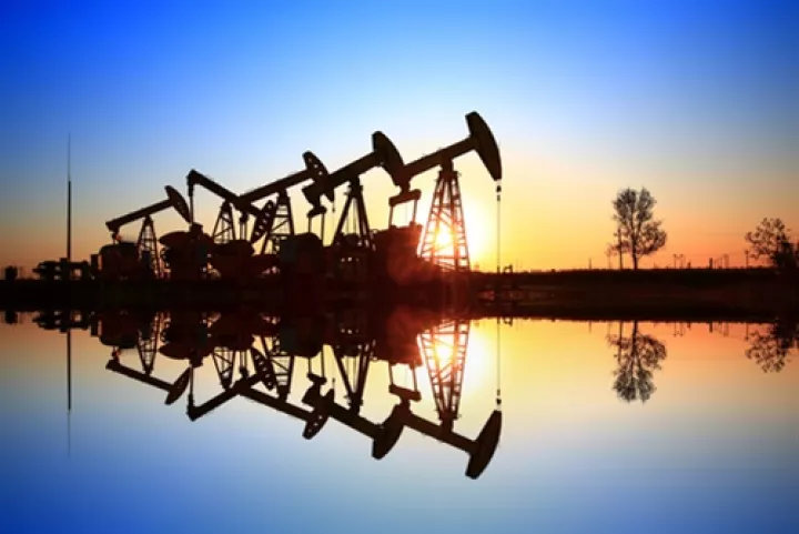 Ο κορονοϊός θα διαγράψει μια 10ετία αύξησης της ζήτησης πετρελαίου