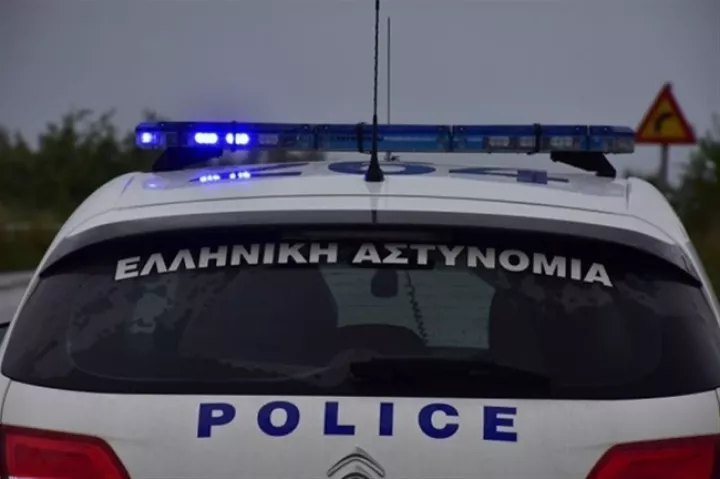 Θεσσαλονίκη: Συνελήφθησαν τρεις άνδρες που προσπάθησαν να πουλήσουν αρχαίο αγαλματίδιο