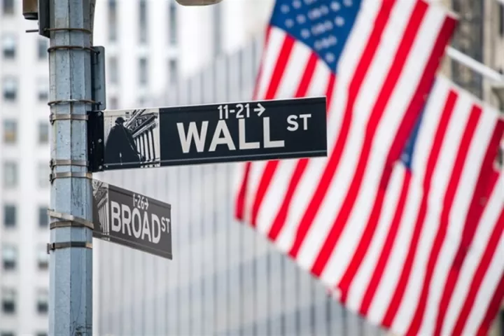 Μεικτά πρόσημα στη Wall - Τέταρτη διαδοχική πτώση για τον S&P