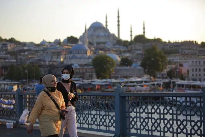 Τουρκία - Kορονοϊός: 184 θάνατοι, 72.856 κρούσματα σε 24 ώρες