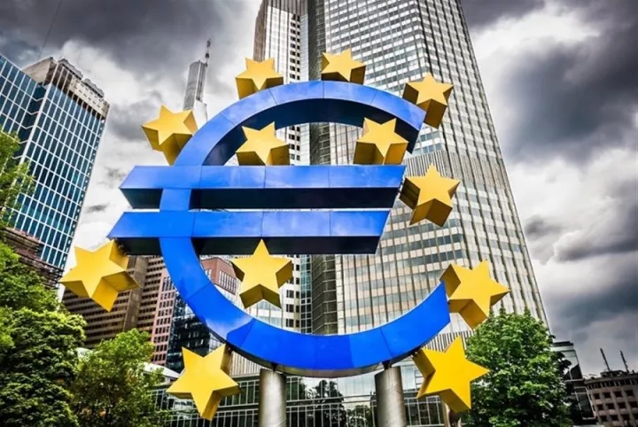 Panetta (ΕΚΤ): Mπορεί να ξεκινήσει την έκδοση ψηφιακού ευρώ μέχρι το 2023