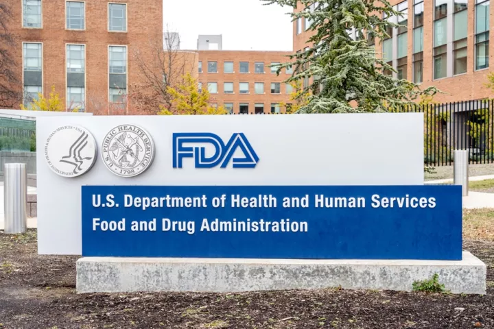 Αξιωματούχος FDA: Χωρίς δεδομένα κλινικών δοκιμών η έγκριση νέων εμβολίων για τις υποπαραλλαγές